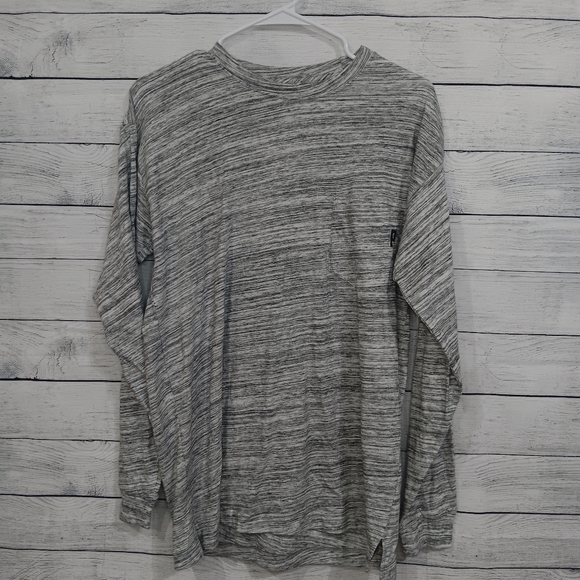 PINK‎ victorias secret XS oversized long sleeved tee - Picture 2 of 4